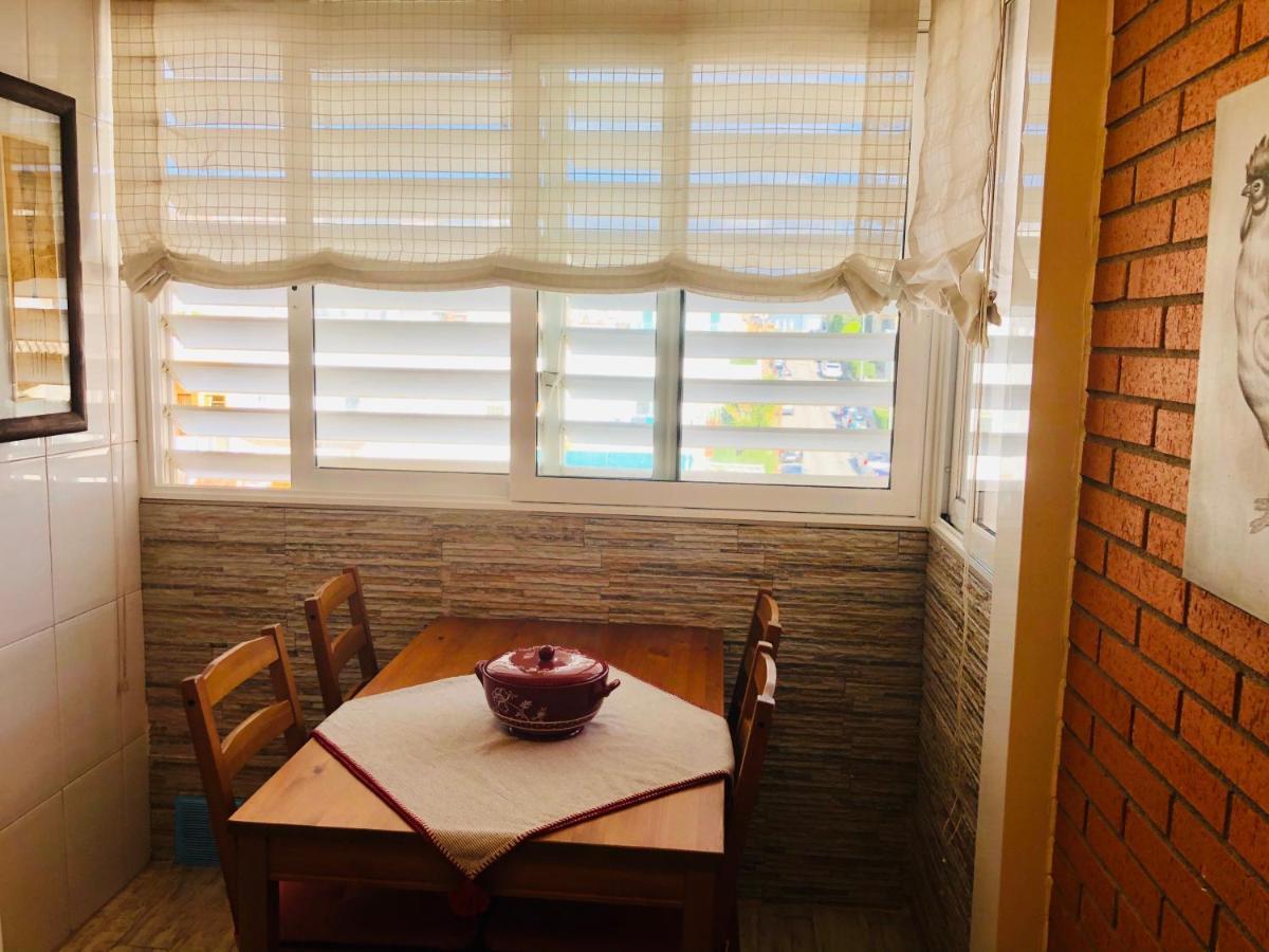 Apartamento Con Terraza Y Piscina En Malgrat De Mar Exterior photo